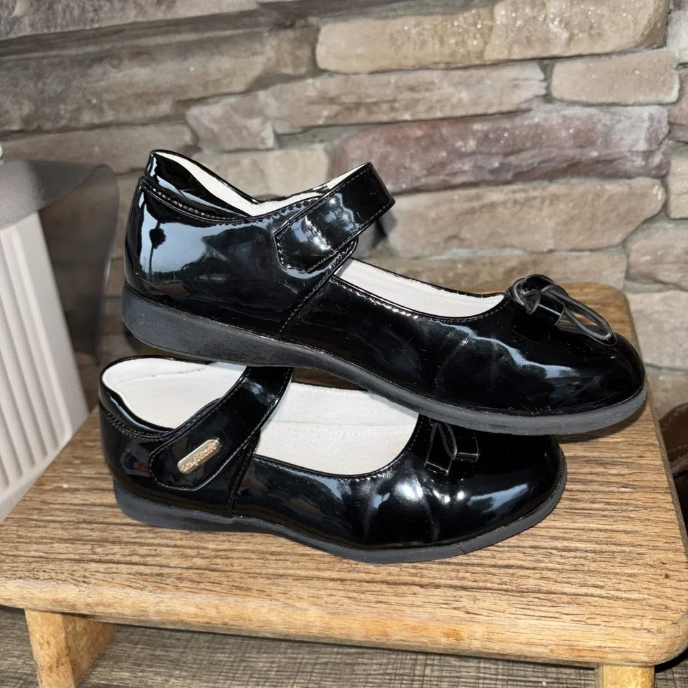 Girl's Tongbeixiu Youth US Size 1 EU32 Black Patent Leather Mary Jane Shoes